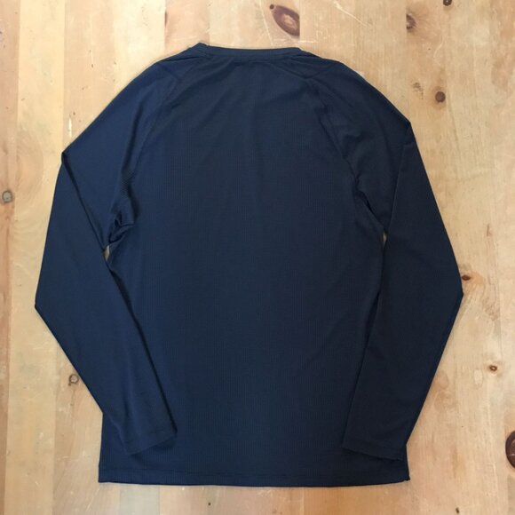 SAXX Quest Men’s Long Sleeve Crew Shirt – Size Small – Super Lightweight - Picture 4 of 8